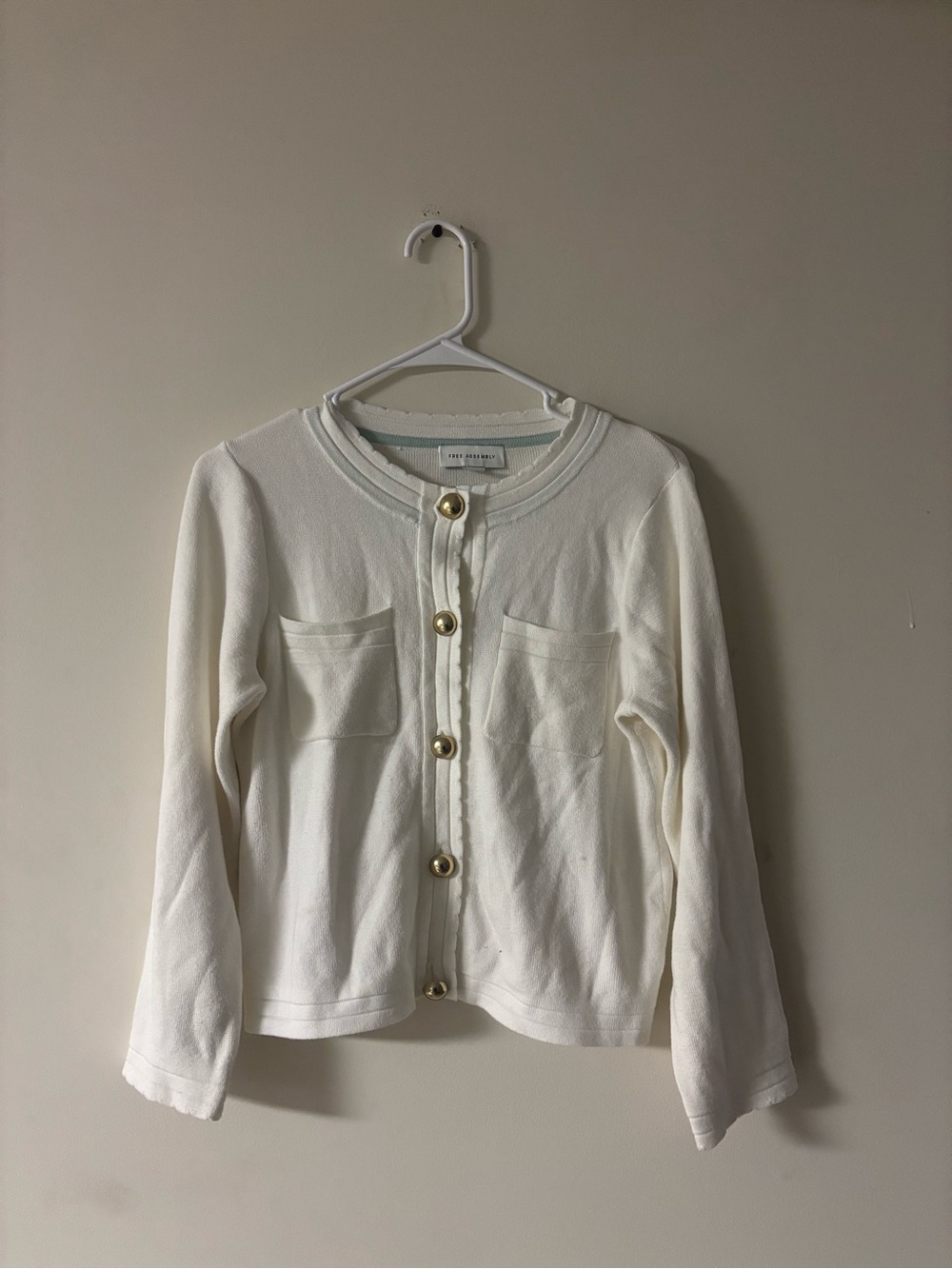 Free Assembly White Button Front Cardigan Gold Buttons Size XS Classic Knit
